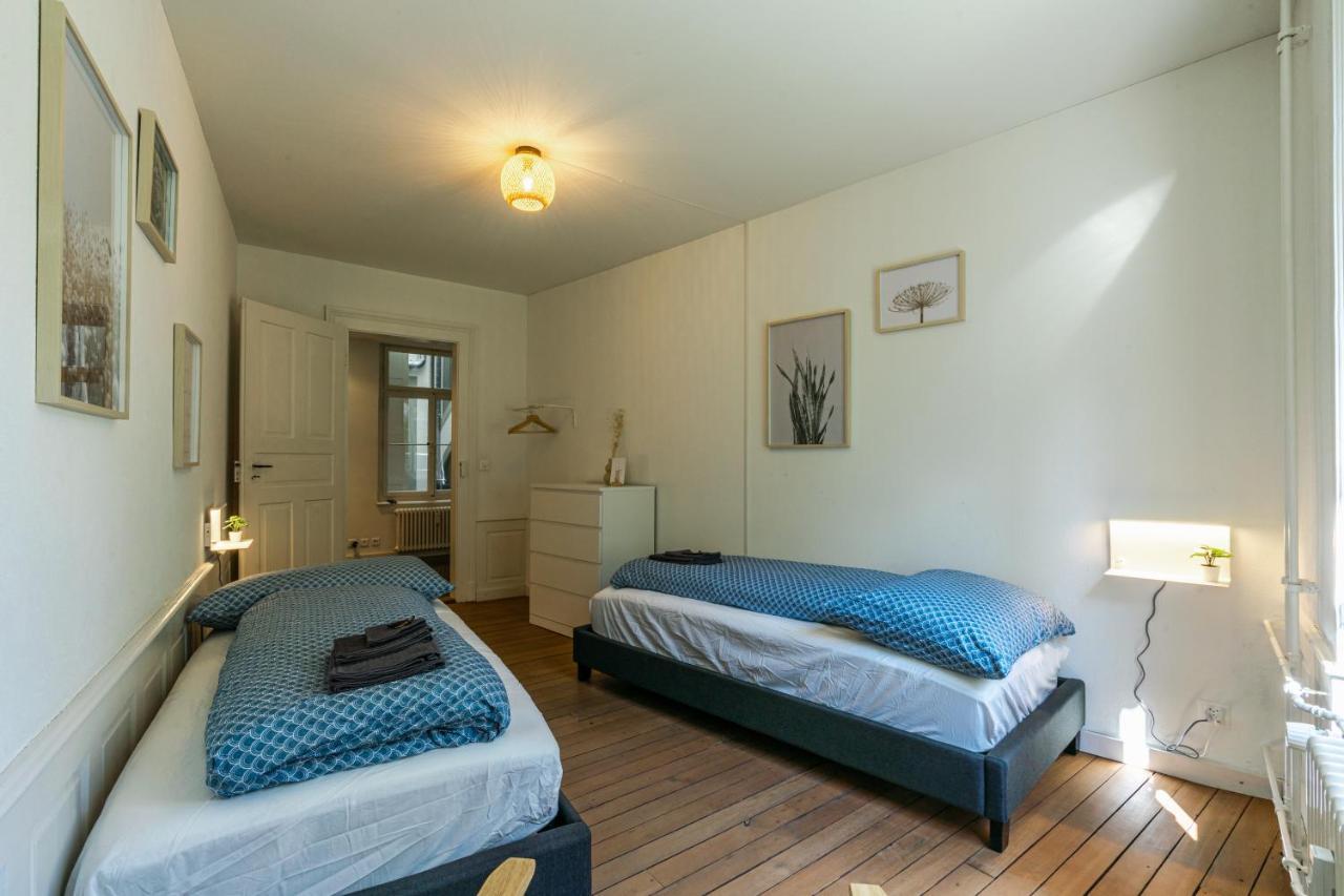 Historische Wohnung Im Herzen Der Thuner Altstadt Buitenkant foto