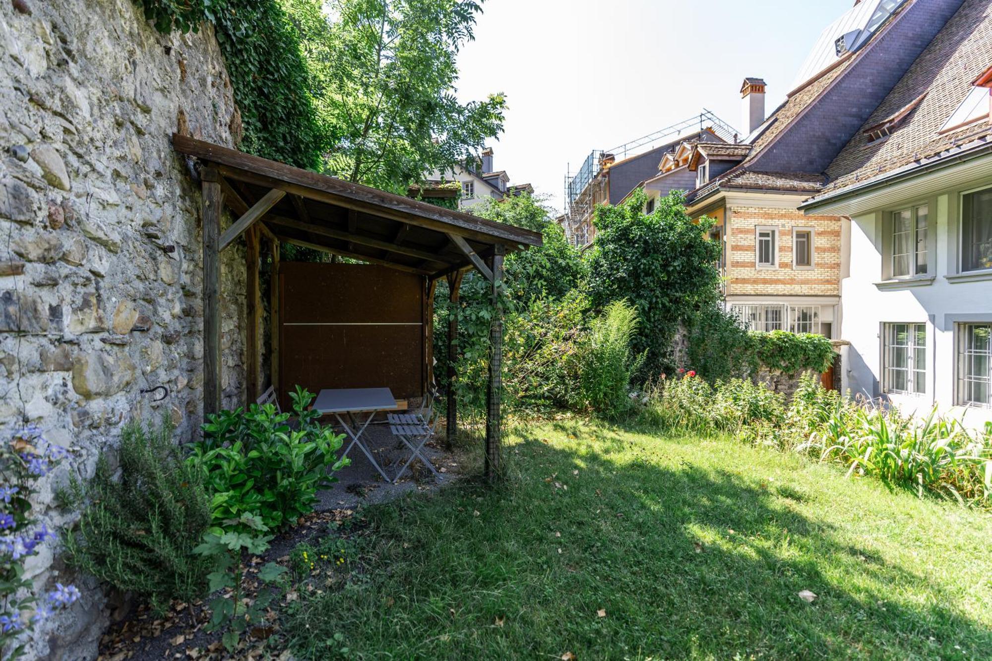 Historische Wohnung Im Herzen Der Thuner Altstadt Buitenkant foto
